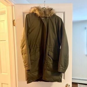 Abercrombie & Fitch Women’s Olive Green Parka Size Large